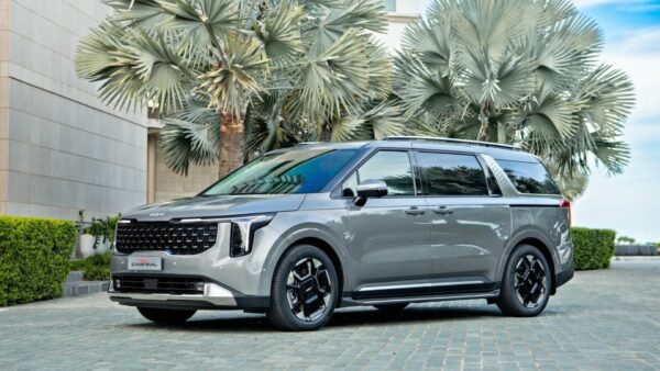 KIA Carnival 2025