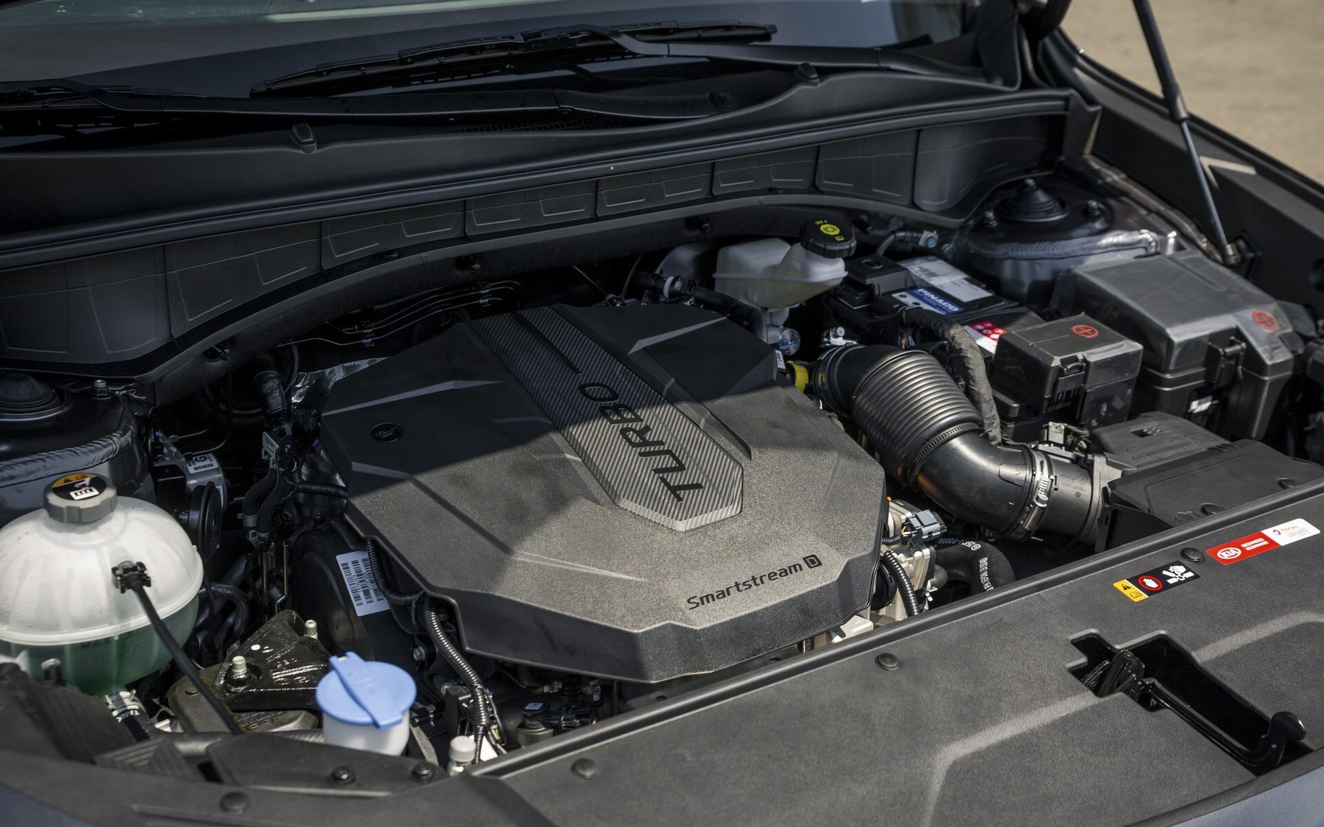 KIA Carnival - Động cơ 2.2D Smartream chứ danh nhà KIA